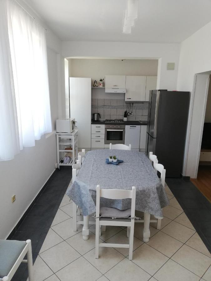 G&l Apartmán *